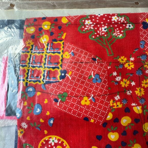 Bucilla Needle Craft Kit 2851 Gingham Dog 12" + Calico Cat 14” Sewing Needlework - Picture 3 of 7